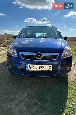 Минивэн Opel Zafira 2005 в 