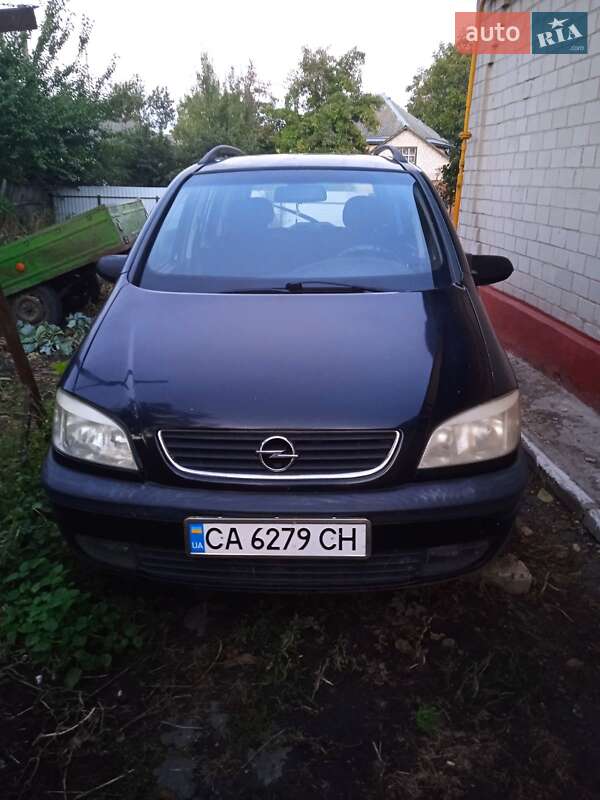 Opel Zafira 2002