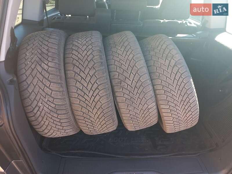 Мінівен Opel Zafira 2010 в Києві