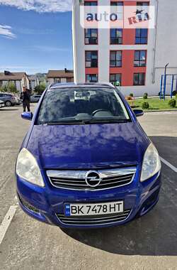 Мінівен Opel Zafira 2008 в Рівному