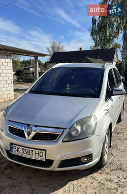 Мінівен Opel Zafira 2006 в Дубровиці