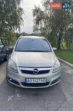 Минивэн Opel Zafira 2006 в Мукачево