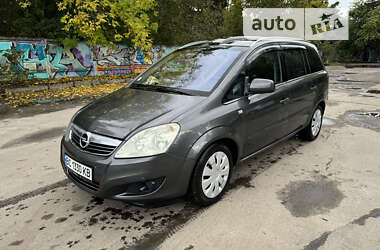 Минивэн Opel Zafira 2010 в Львове