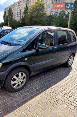 Минивэн Opel Zafira 2003 в Одессе