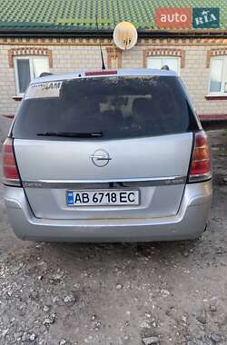 Минивэн Opel Zafira 2006 в Хмельнике