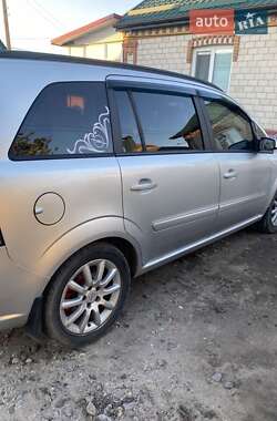 Минивэн Opel Zafira 2006 в Хмельнике