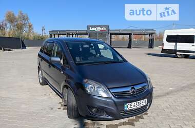 Минивэн Opel Zafira 2010 в Черновцах