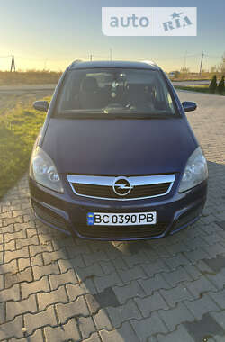 Минивэн Opel Zafira 2008 в Яворове