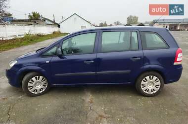 Минивэн Opel Zafira 2011 в Звягеле