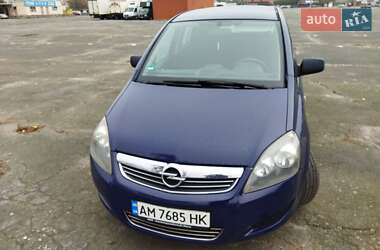 Минивэн Opel Zafira 2011 в Звягеле