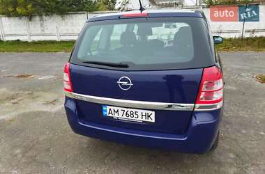 Минивэн Opel Zafira 2011 в Звягеле