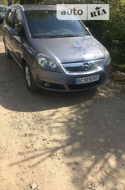 Минивэн Opel Zafira 2007 в Ужгороде