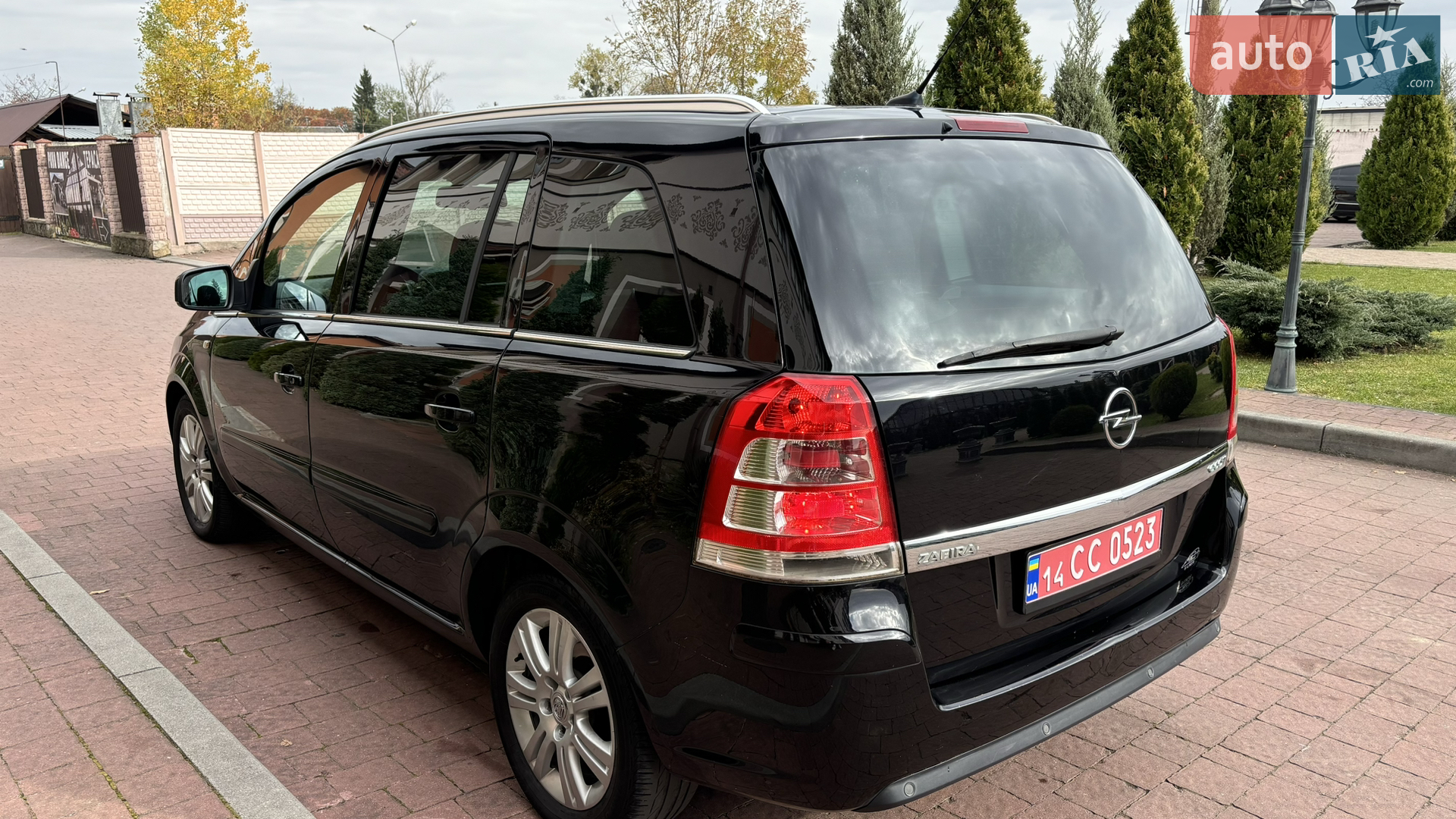 2010 Opel Zafira - мініатюра 11