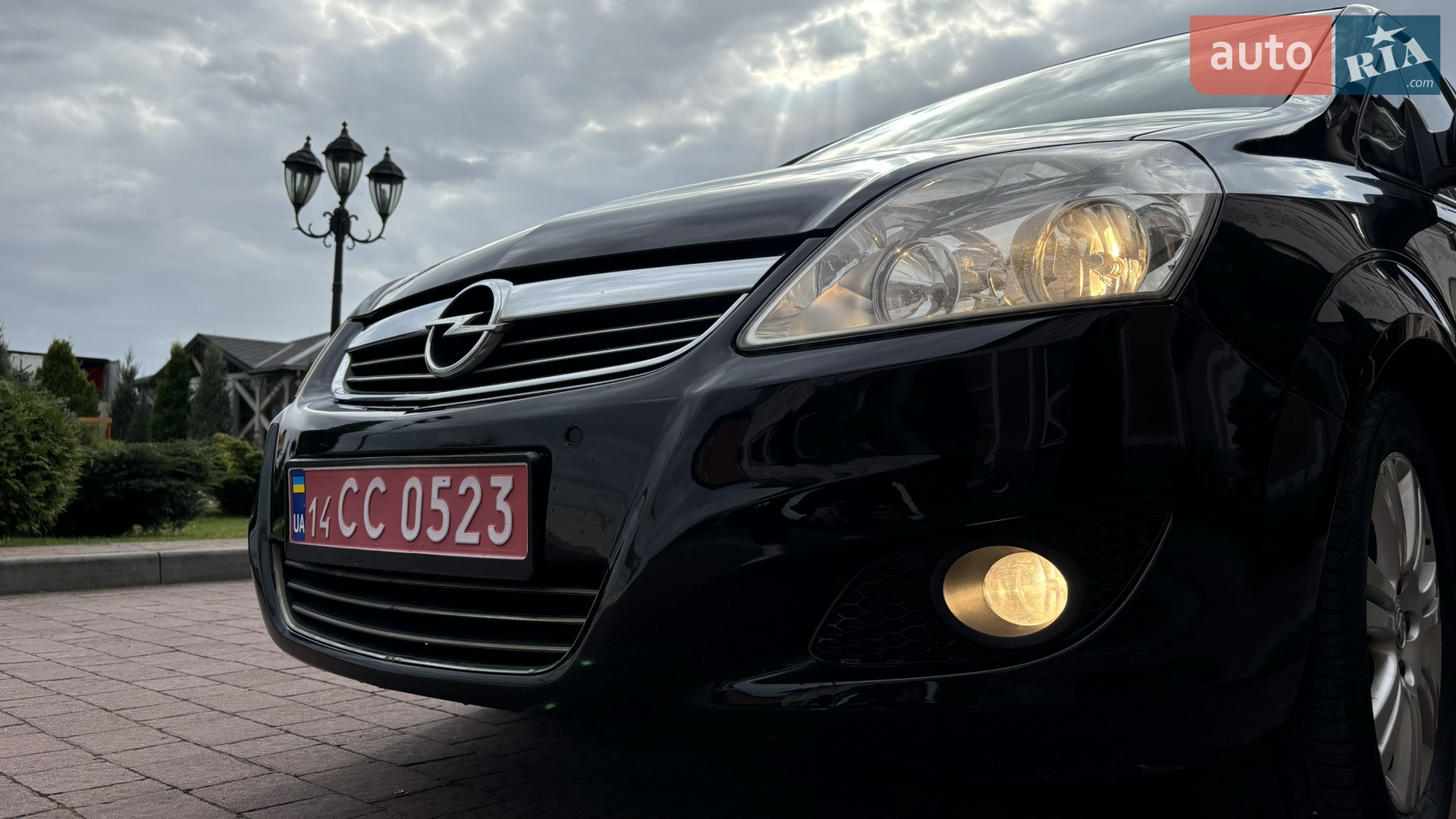 2010 Opel Zafira - мініатюра 16