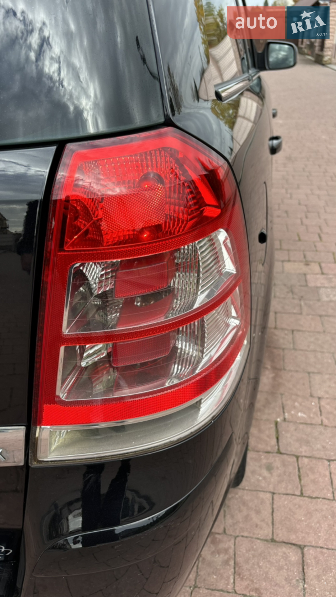 2010 Opel Zafira - мініатюра 18