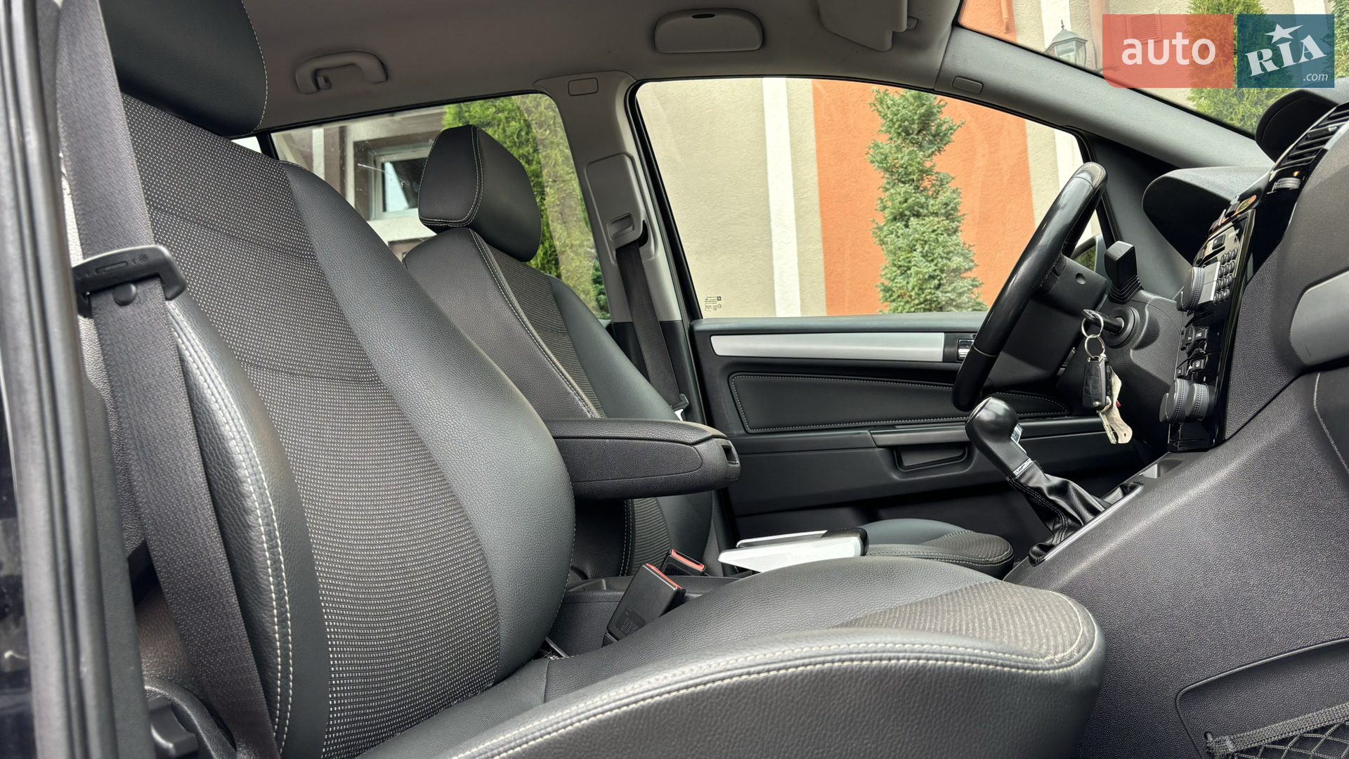 2010 Opel Zafira - мініатюра 51