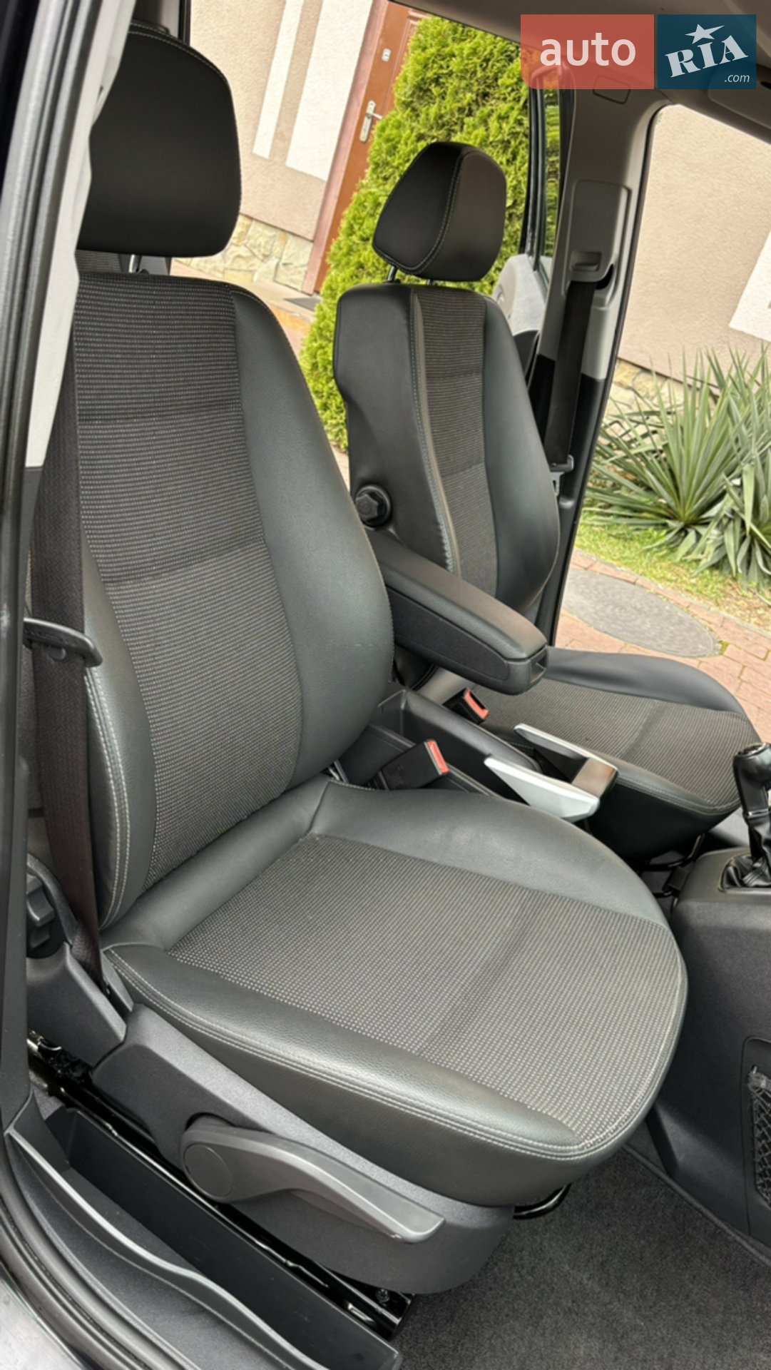 2010 Opel Zafira - мініатюра 51