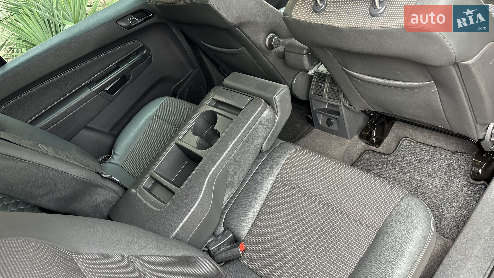 2010 Opel Zafira - мініатюра 56