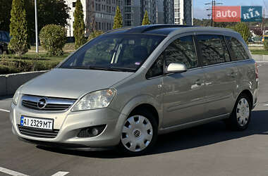 Мінівен Opel Zafira 2009 в Бучі