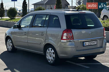 Мінівен Opel Zafira 2009 в Бучі