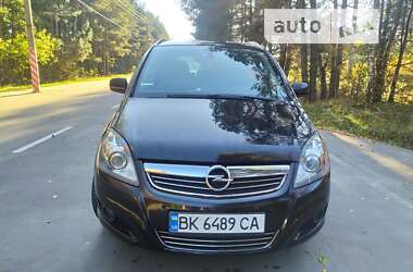 Мінівен Opel Zafira 2011 в Славуті