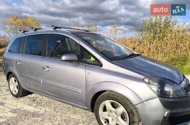 Минивэн Opel Zafira 2007 в 