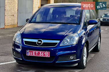 Мінівен Opel Zafira 2008 в Рівному