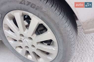 Минивэн Opel Zafira 2003 в 