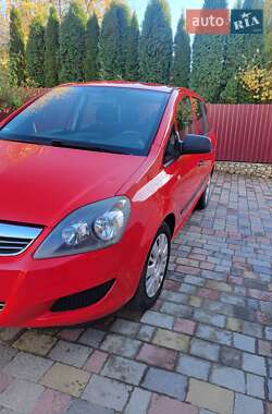 Мінівен Opel Zafira 2009 в Збаражі