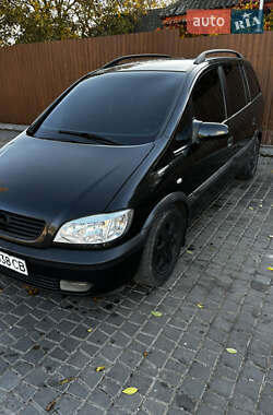 Мінівен Opel Zafira 2002 в Крижополі