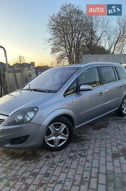 Мінівен Opel Zafira 2008 в Галичі