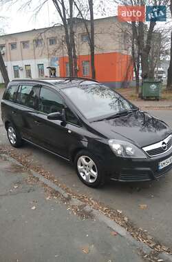 Мінівен Opel Zafira 2007 в Малині