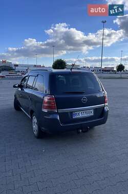 Минивэн Opel Zafira 2006 в 