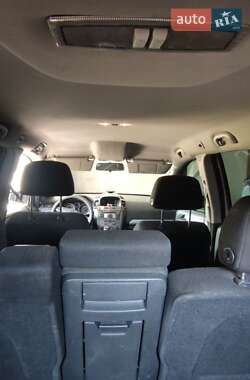 Минивэн Opel Zafira 2006 в 