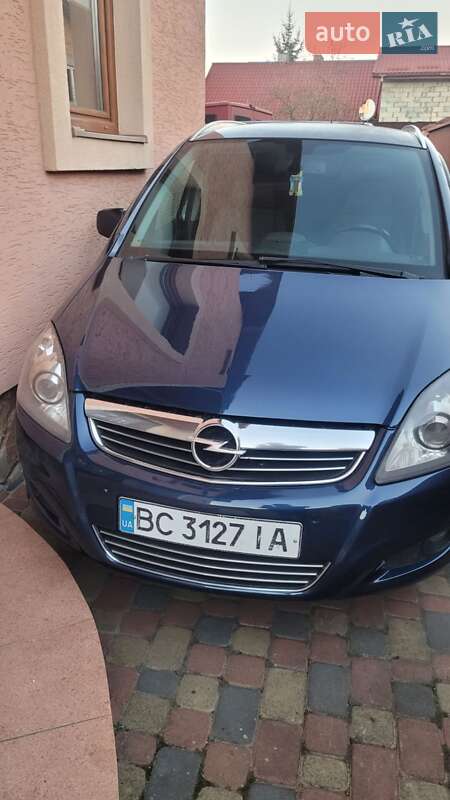 Минивэн Opel Zafira 2011 в Львове