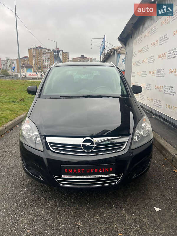 Минивэн Opel Zafira 2012 в Киеве фото 9 Минивэн Opel Zafira 2012 в Киеве