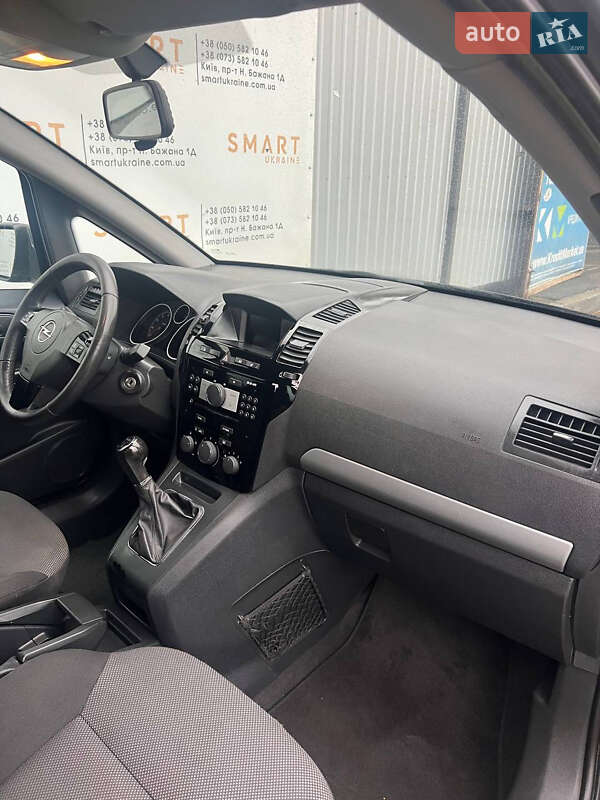 Минивэн Opel Zafira 2012 в Киеве фото 35 Минивэн Opel Zafira 2012 в Киеве