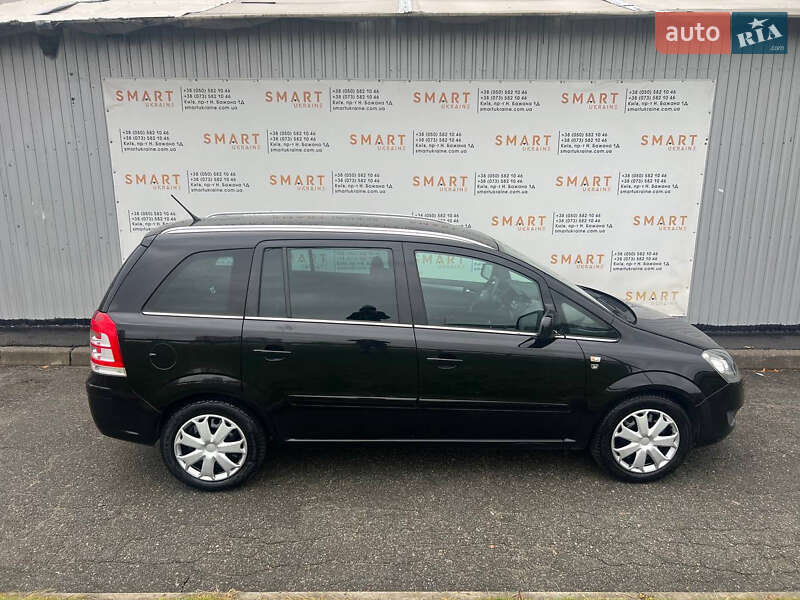 Минивэн Opel Zafira 2012 в Киеве фото 42 Минивэн Opel Zafira 2012 в Киеве