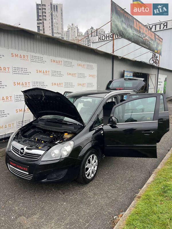 Минивэн Opel Zafira 2012 в Киеве фото 73 Минивэн Opel Zafira 2012 в Киеве