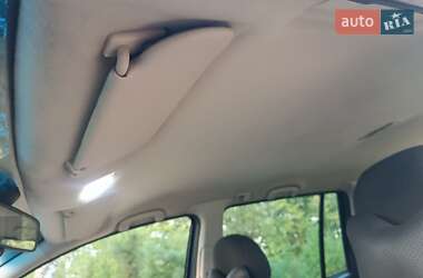Минивэн Opel Zafira 2004 в 
