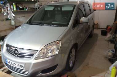 Мінівен Opel Zafira 2011 в Новомосковську