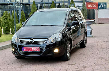 Минивэн Opel Zafira 2010 в Стрые