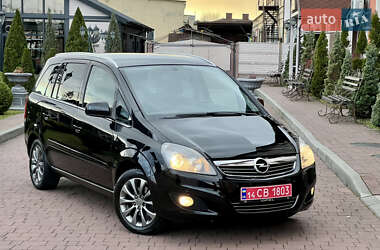 Минивэн Opel Zafira 2010 в Стрые