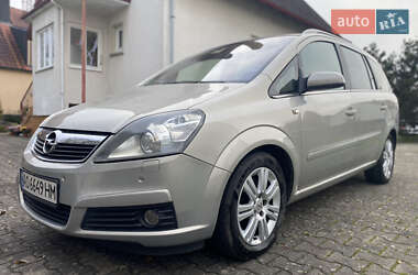 Мінівен Opel Zafira 2006 в Дніпрі