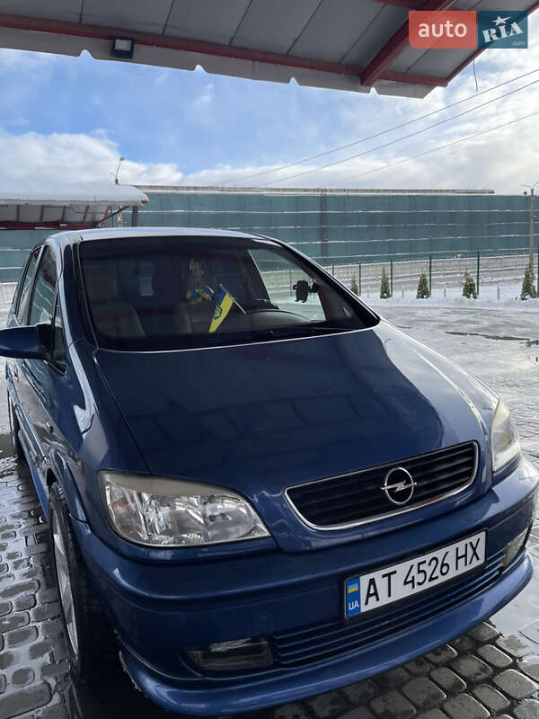 Opel Zafira 2002