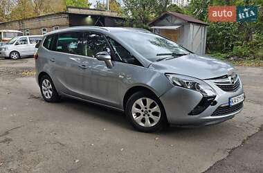 Микровэн Opel Zafira 2015 в Киеве