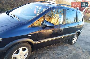 Минивэн Opel Zafira 2003 в Ковеле