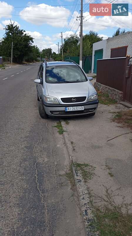 Мінівен Opel Zafira 2000 в Рокитному