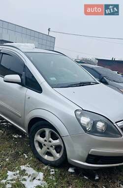 Минивэн Opel Zafira 2007 в Хмельницком