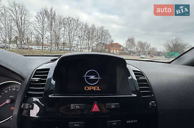 Мінівен Opel Zafira 2011 в 